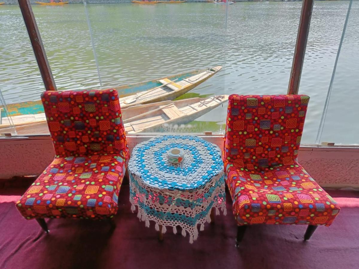 شقة Island Srīnagar المظهر الخارجي الصورة